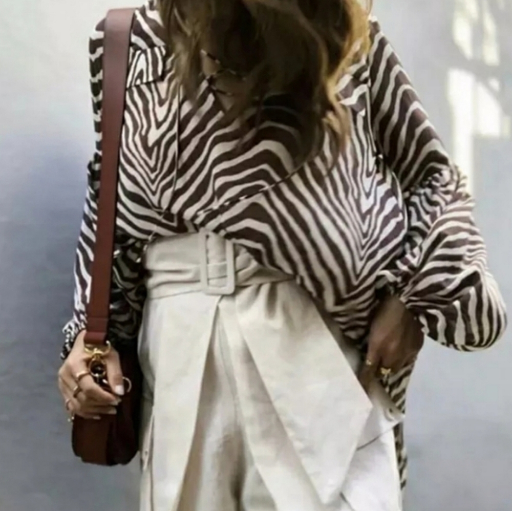 Zebra Accent Hi-low Blouse